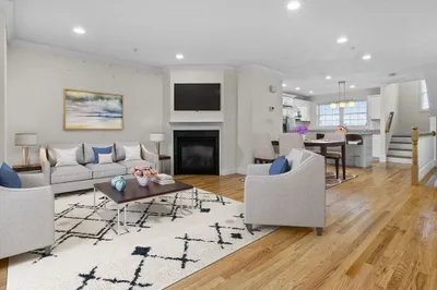 25 N Bend St #25 1