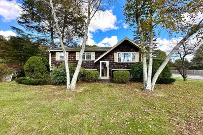 960 Plymouth Street 1