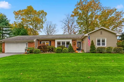 120 Inverness Lane 1