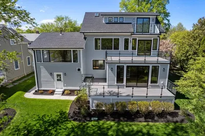 121 Oliver Rd 1
