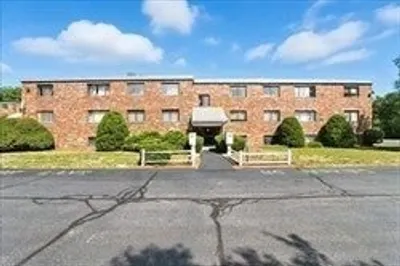 67 Milliken Ave #13