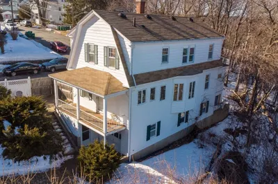 89 Elizabeth St 1
