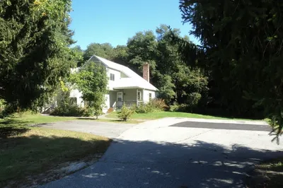 24-26 Crown And Eagle Road 1