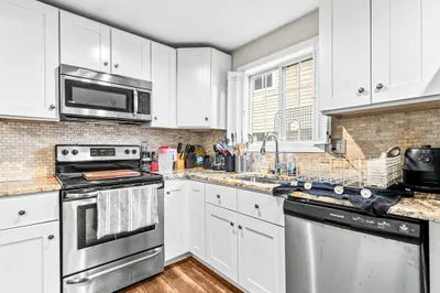 121 Franklin Street #1