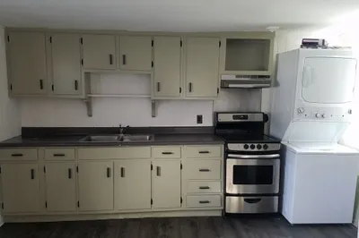 589 Main St #1L 1
