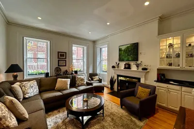 3 Walnut Street #1 1