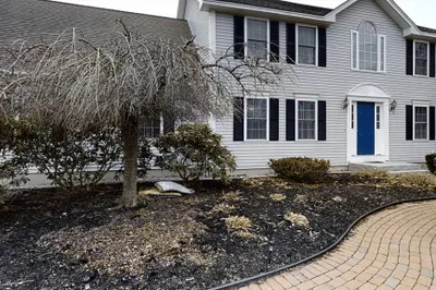 244 Kennedy Rd