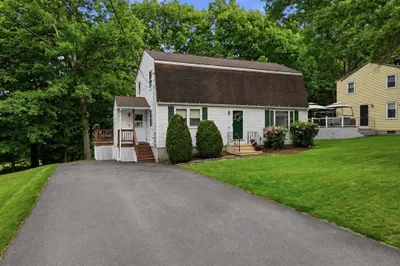3 Barrows Road 1