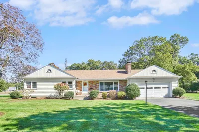 7 Viscount Rd