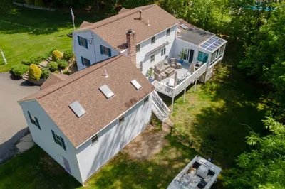 190 Wyndridge Circle 1