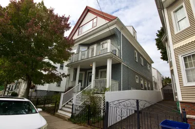 26 Wesley St 1