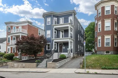 80 Fuller St #1