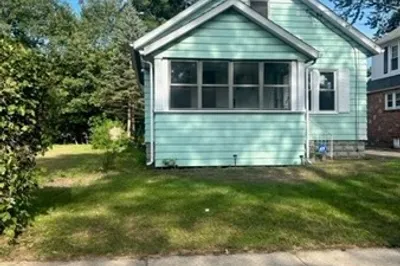 63 Merrimac Ave 1