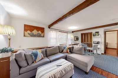 14 Strawberry Hill Rd #14B 1