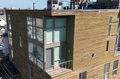 56 Penn Street #4 1