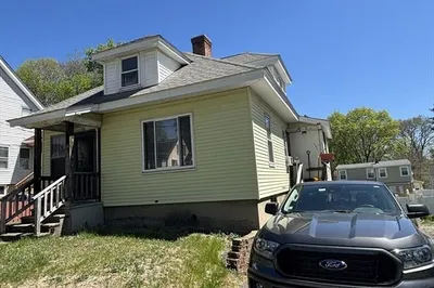 71 Henshaw St