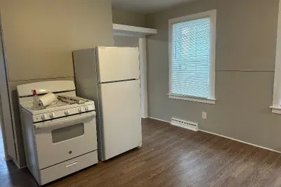 81 Liberty St #1