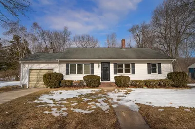 183 Lions Mouth Rd 1