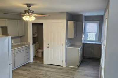 338 Main St #2R