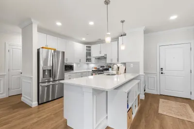 320 Middlesex Ave #B205 1
