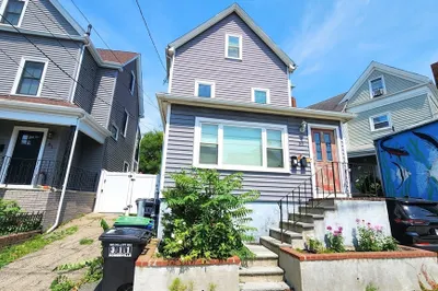 59 Elm St #1