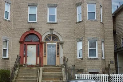 7 Forbes St 1