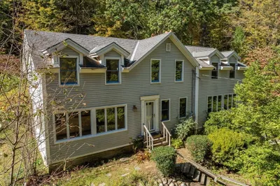 139 Water St 1