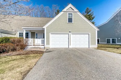53 Flint Pond Dr #53 1