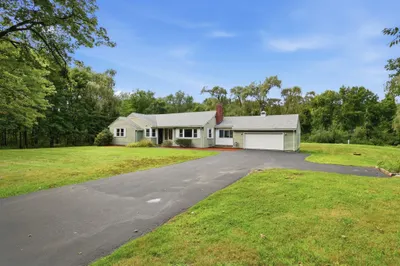 501 Newtown Road 1