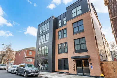 347 Maverick Street #7 1