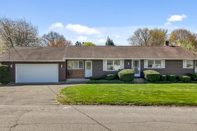 125 Poplar 1