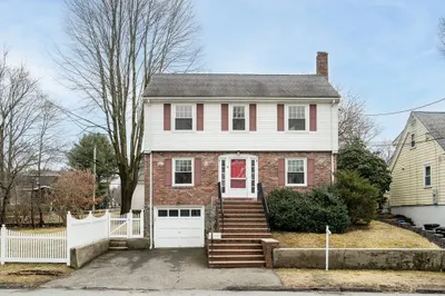 32 Valentine Rd 1