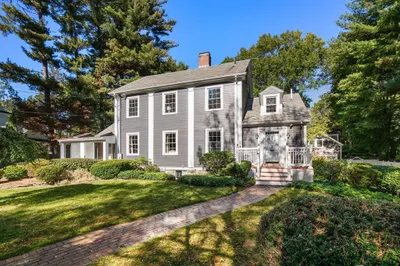58 Country Club Rd