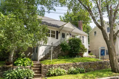 37 Chandler Rd 1