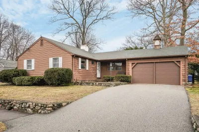 46 Woodcrest Dr 1