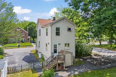 46 Porter St