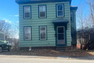 94 Laurel Ave