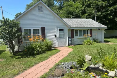 573 Northampton Road #back