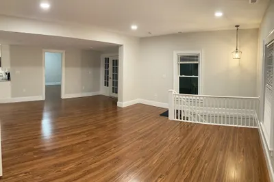 51 Mt Vernon St #3