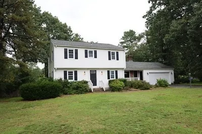 80 King Philip Dr 1