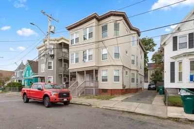 3-3a Nichols St 1