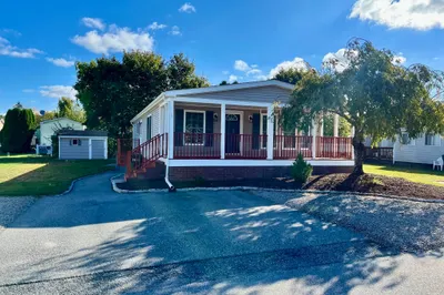 6 Hilltop Rd #122 1