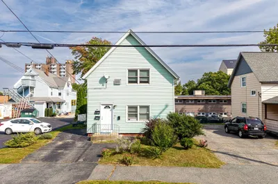 33 Coburn Ave 1