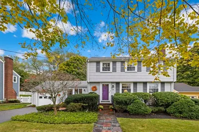 9 Surrey Rd