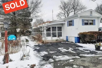 1237 Central St #6