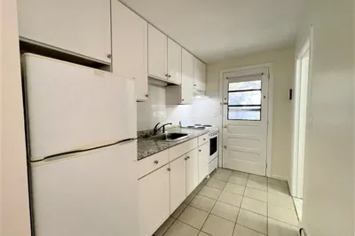 23 Burlington Street #2