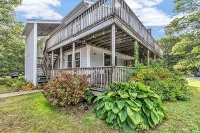 35 Ashumet Rd #7A 1
