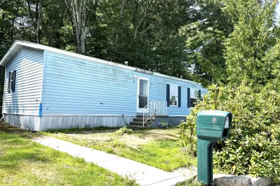 10 Eldorado Drive