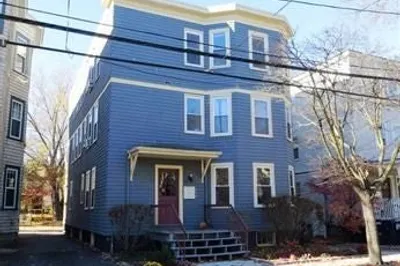 72-74 Standish St #2