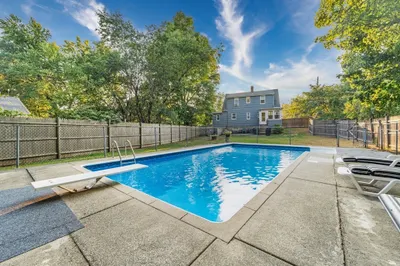 126 Summit St